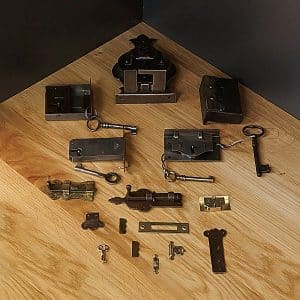 Kastenschlösser / Kisten und Schatullenschlösser